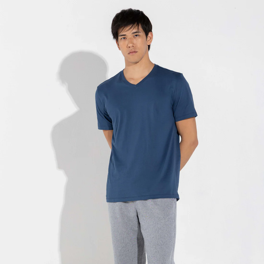 -39%OFF Camiseta Pima Gola V Masculina | Life Collection – Azul Carbono